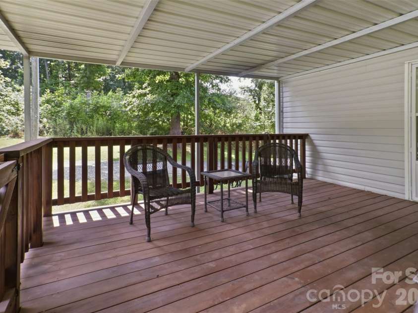 212 Alexia Lane, Grover, NC 28073.  MLS# CAR4419681, YatesRealty ID 50548. 