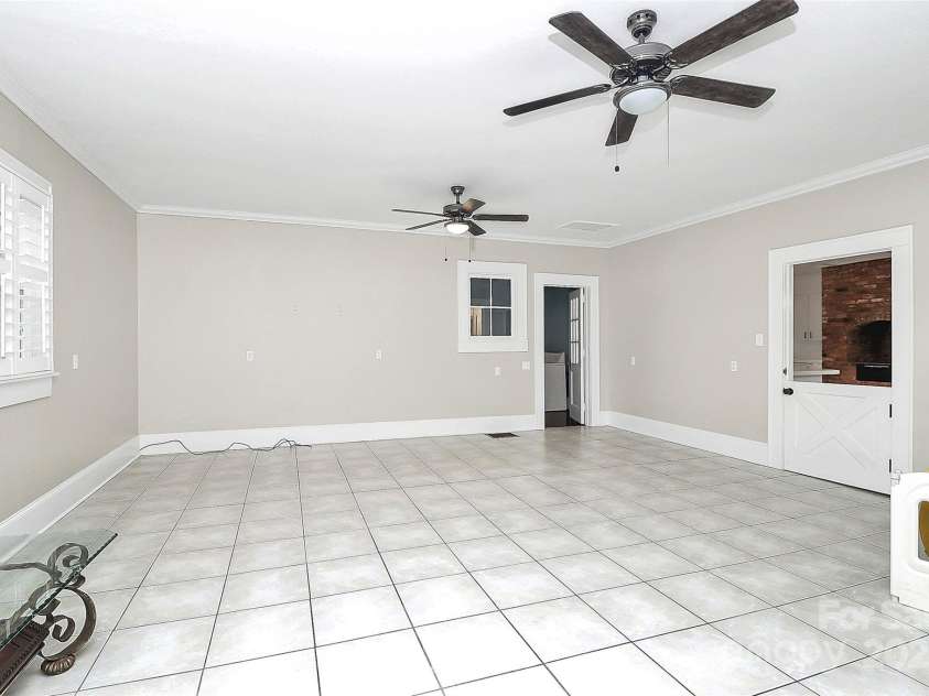106 Patrick Street, Gastonia, NC 28054.  MLS# CAR4211369, YatesRealty ID 5055. 2nd view of the family/bonus room.