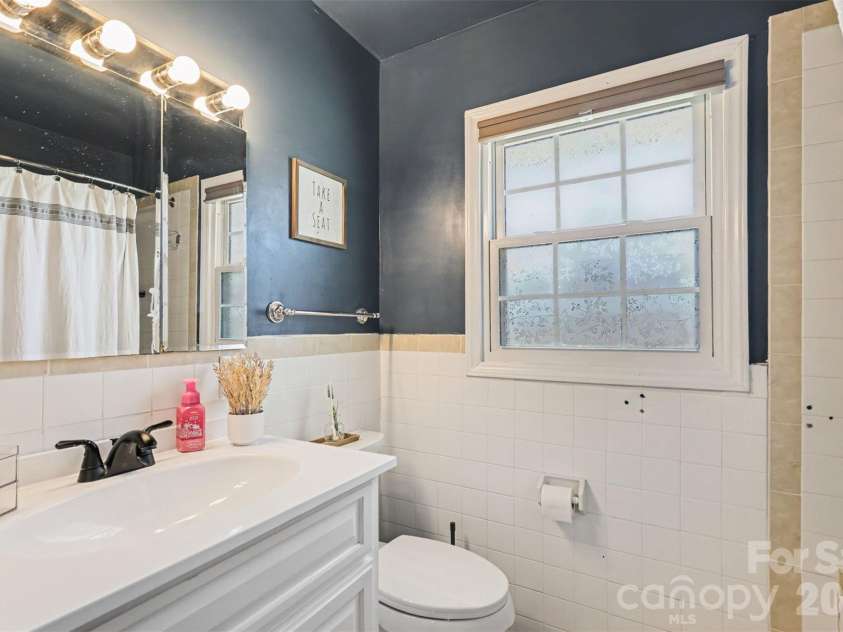 105 Marine Drive, Pineville, NC 28134.  MLS# CAR4423680, YatesRealty ID 50554. 