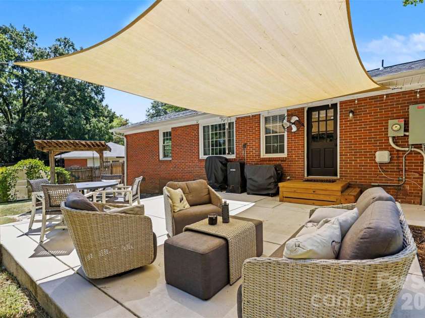 105 Marine Drive, Pineville, NC 28134.  MLS# CAR4423680, YatesRealty ID 50554. 