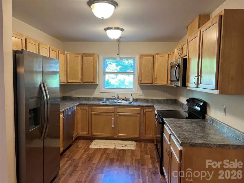 45 Compass Park Drive, Weaverville, NC 28787.  MLS# CAR4423727, YatesRealty ID 50555. 