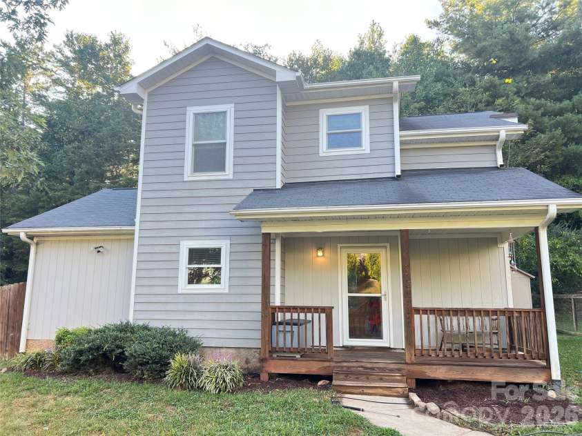 45 Compass Park Drive, Weaverville, NC 28787.  MLS# CAR4423727, YatesRealty ID 50555. 