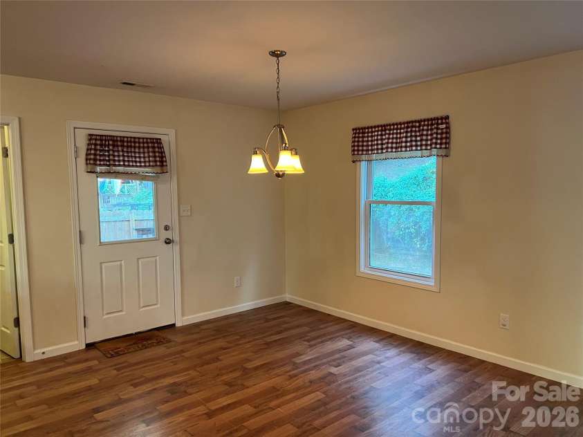 45 Compass Park Drive, Weaverville, NC 28787.  MLS# CAR4423727, YatesRealty ID 50555. Dining Room