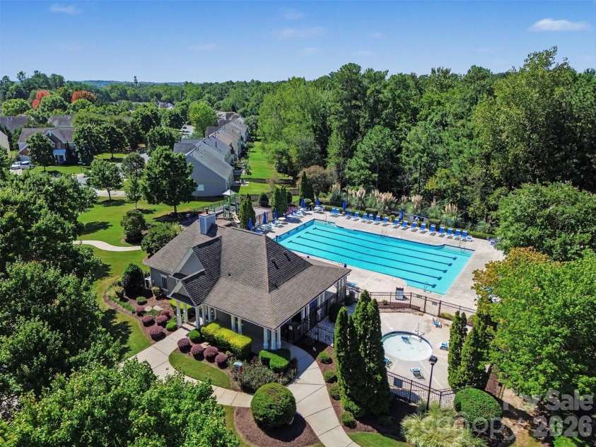 9538 Linden Tree Lane, Charlotte, NC 28277.  MLS# CAR4421584, YatesRealty ID 50556. 
