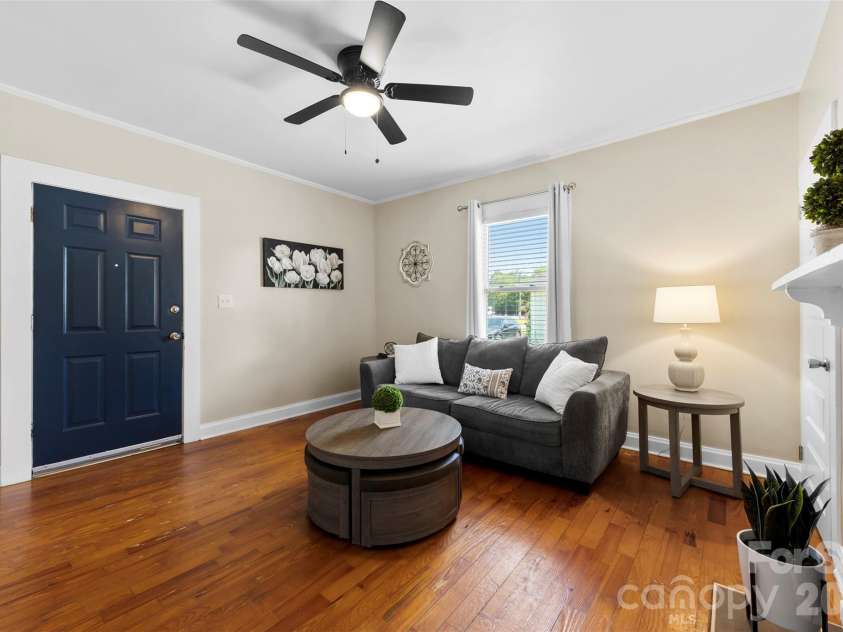 1525 Perfection Avenue, Belmont, NC 28012.  MLS# CAR4423972, YatesRealty ID 50557. 