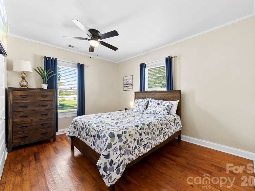 1525 Perfection Avenue, Belmont, NC 28012.  MLS# CAR4423972, YatesRealty ID 50557. 