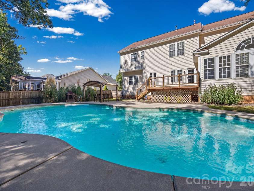 115 Doby Creek Court, Fort Mill, SC 29715.  MLS# CAR4423429, YatesRealty ID 50558. 