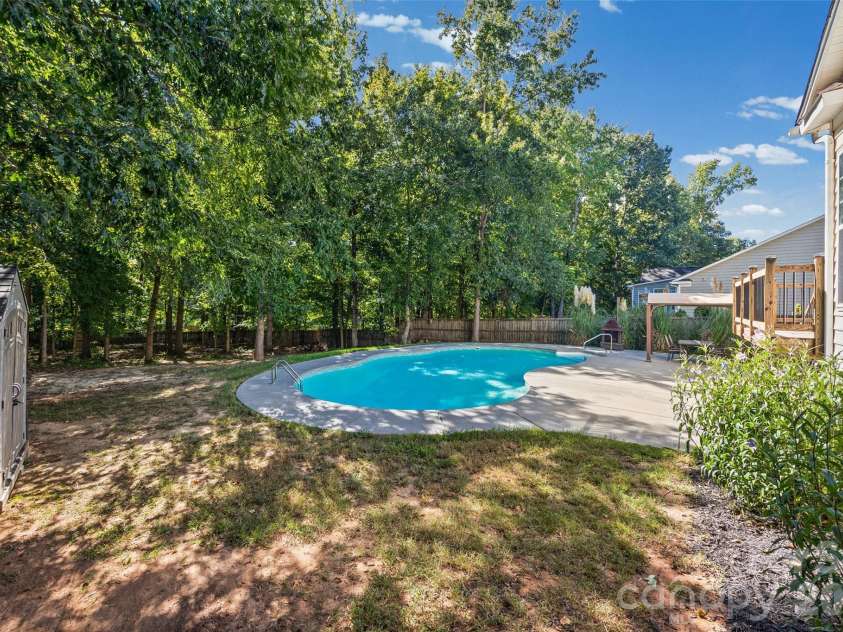115 Doby Creek Court, Fort Mill, SC 29715.  MLS# CAR4423429, YatesRealty ID 50558. 
