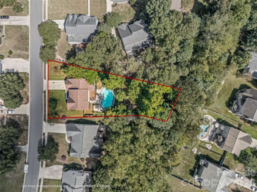 115 Doby Creek Court, Fort Mill, SC 29715.  MLS# CAR4423429, YatesRealty ID 50558. 
