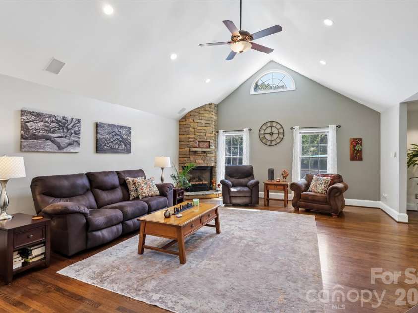 319 Big Indian Loop, Mooresville, NC 28117.  MLS# CAR4415551, YatesRealty ID 50564. 