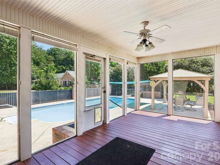 319 Big Indian Loop, Mooresville, NC 28117.  MLS# CAR4415551, YatesRealty ID 50564. 