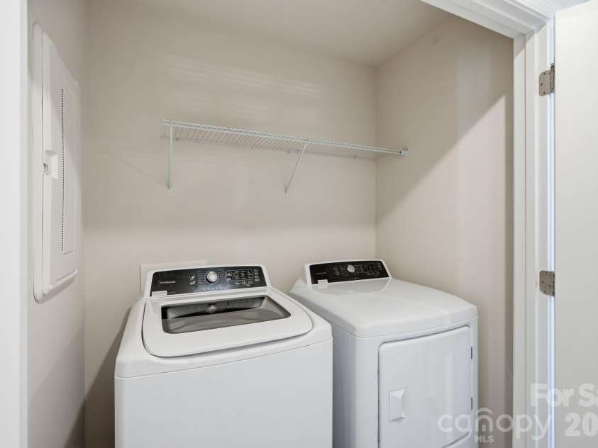 9709 Inkberry Drive, Gastonia, NC 28056.  MLS# CAR4419882, YatesRealty ID 50568. 