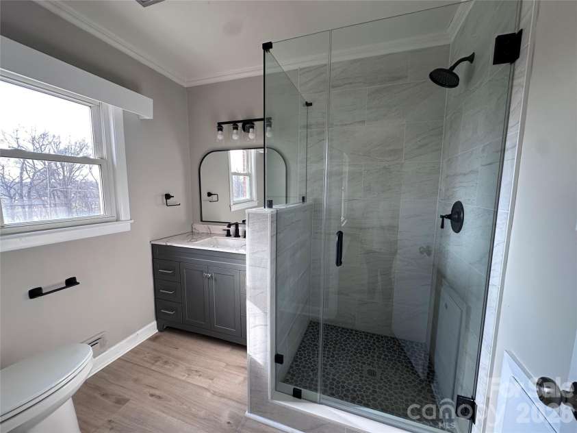 33 Lake Street, Badin, NC 28009.  MLS# CAR4343281, YatesRealty ID 5057. Updated master bath