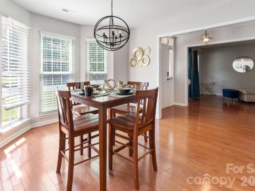 13910 Hatton Cross Drive, Charlotte, NC 28278.  MLS# CAR4423966, YatesRealty ID 50570. 