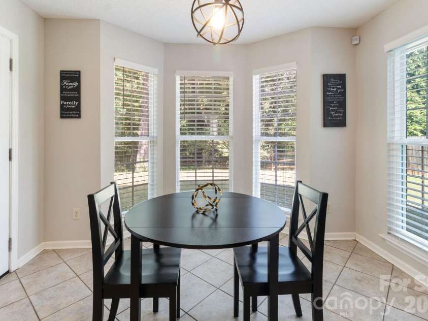 13910 Hatton Cross Drive, Charlotte, NC 28278.  MLS# CAR4423966, YatesRealty ID 50570. 