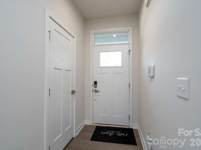 712 Hazel Way, Denver, NC 28037.  MLS# CAR4424112, YatesRealty ID 50575. 