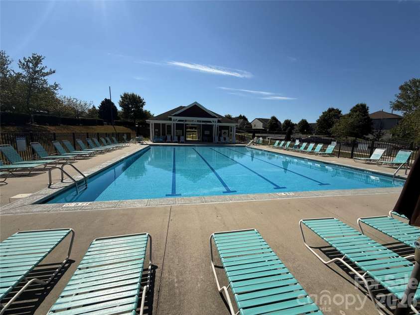 7021 Woodsbay Lane, Rock Hill, SC 29732.  MLS# CAR4423868, YatesRealty ID 50578. Community Pool