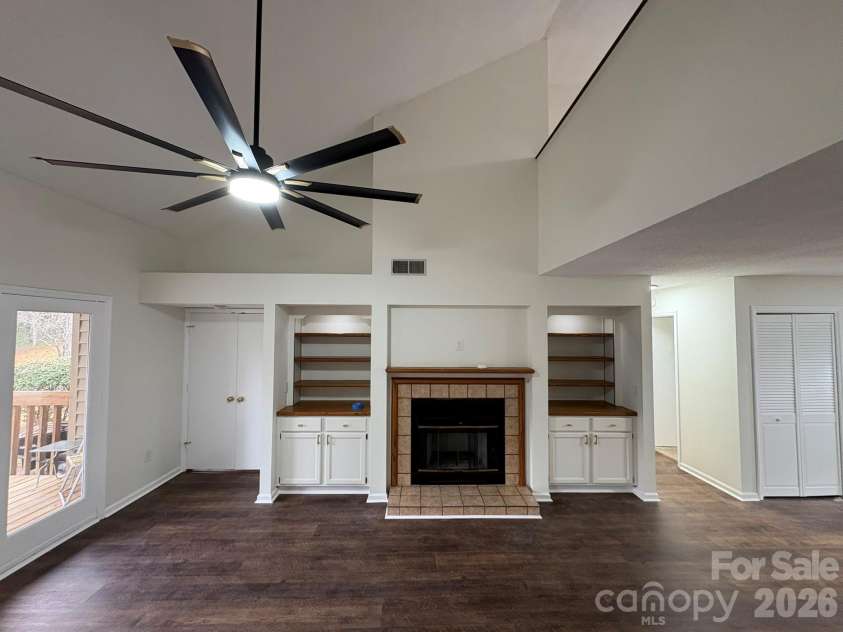 13 Laurel Place Drive, Asheville, NC 28803.  MLS# CAR4423862, YatesRealty ID 50579. 