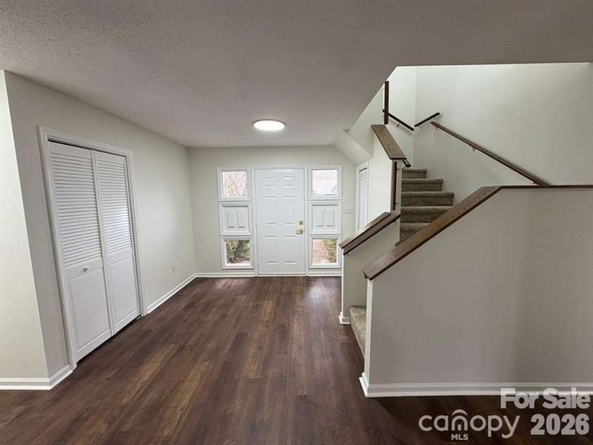 13 Laurel Place Drive, Asheville, NC 28803.  MLS# CAR4423862, YatesRealty ID 50579. 
