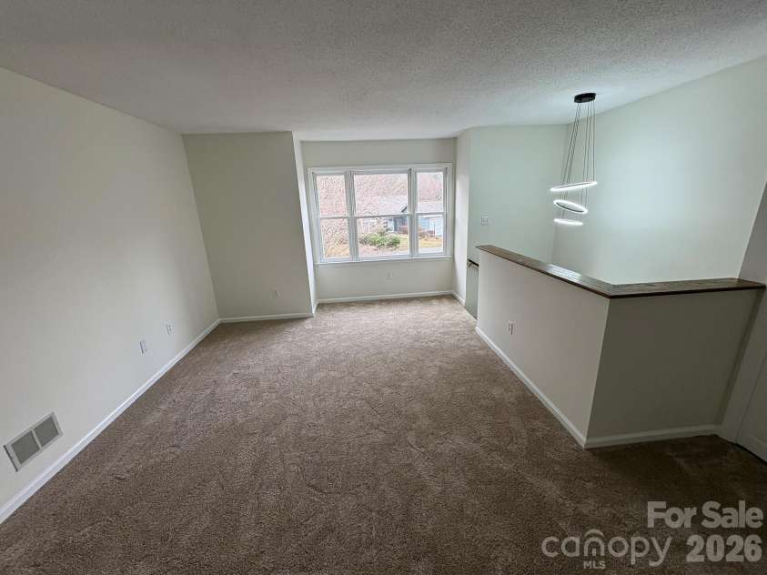 13 Laurel Place Drive, Asheville, NC 28803.  MLS# CAR4423862, YatesRealty ID 50579. 