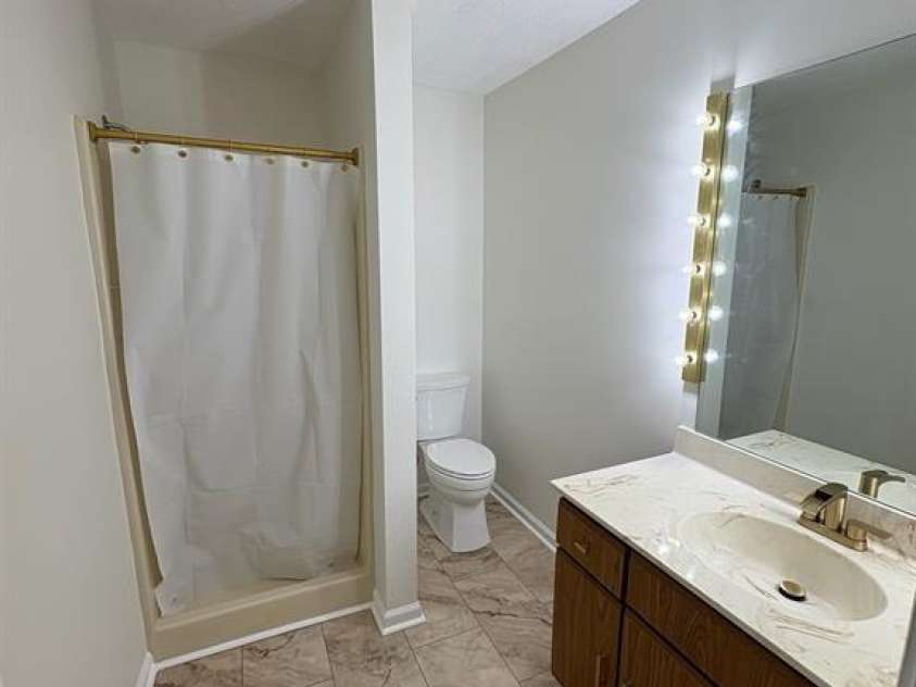 13 Laurel Place Drive, Asheville, NC 28803.  MLS# CAR4423862, YatesRealty ID 50579. 
