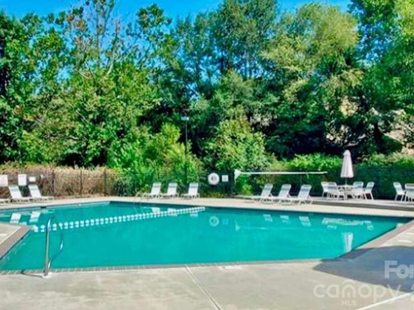 13 Laurel Place Drive, Asheville, NC 28803.  MLS# CAR4423862, YatesRealty ID 50579. 