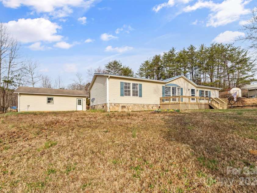 330 Roland Chapel Road, Nebo, NC 28761.  MLS# CAR4234428, YatesRealty ID 5058. 