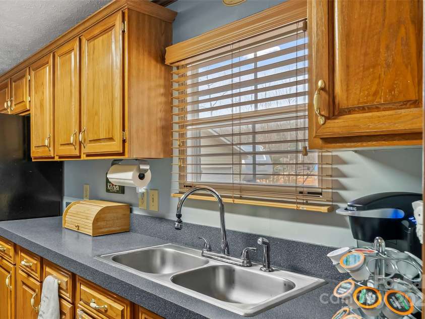 330 Roland Chapel Road, Nebo, NC 28761.  MLS# CAR4234428, YatesRealty ID 5058. 