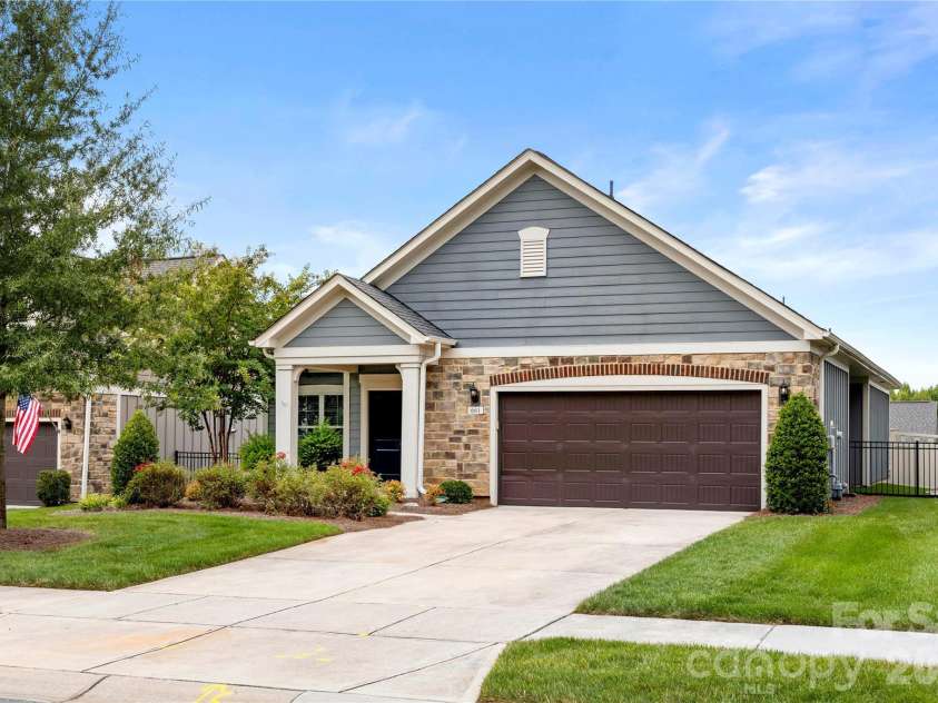 661 Poplar View Drive, Concord, NC 28027.  MLS# CAR4417059, YatesRealty ID 50580. 