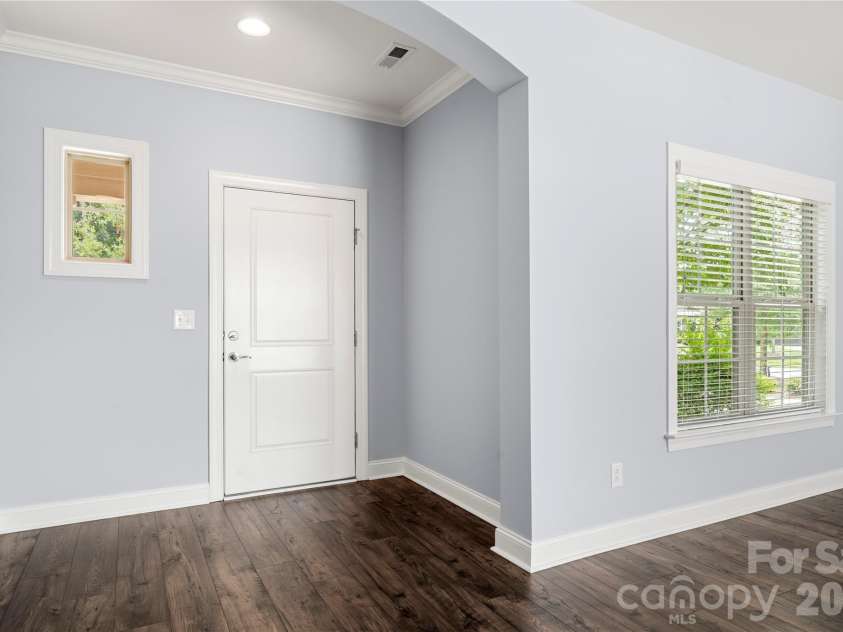 661 Poplar View Drive, Concord, NC 28027.  MLS# CAR4417059, YatesRealty ID 50580. 