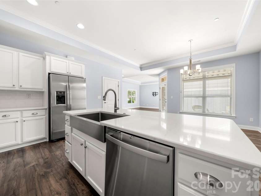 661 Poplar View Drive, Concord, NC 28027.  MLS# CAR4417059, YatesRealty ID 50580. 