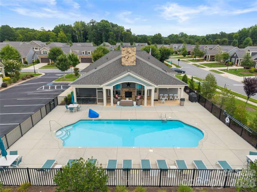 661 Poplar View Drive, Concord, NC 28027.  MLS# CAR4417059, YatesRealty ID 50580. 