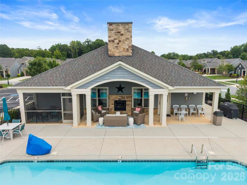 661 Poplar View Drive, Concord, NC 28027.  MLS# CAR4417059, YatesRealty ID 50580. 