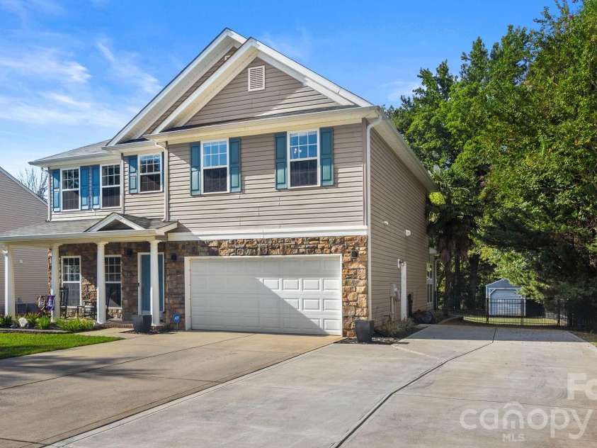 1323 Bethelfields Trce Terrace, York, SC 29745.  MLS# CAR4424117, YatesRealty ID 50582. 