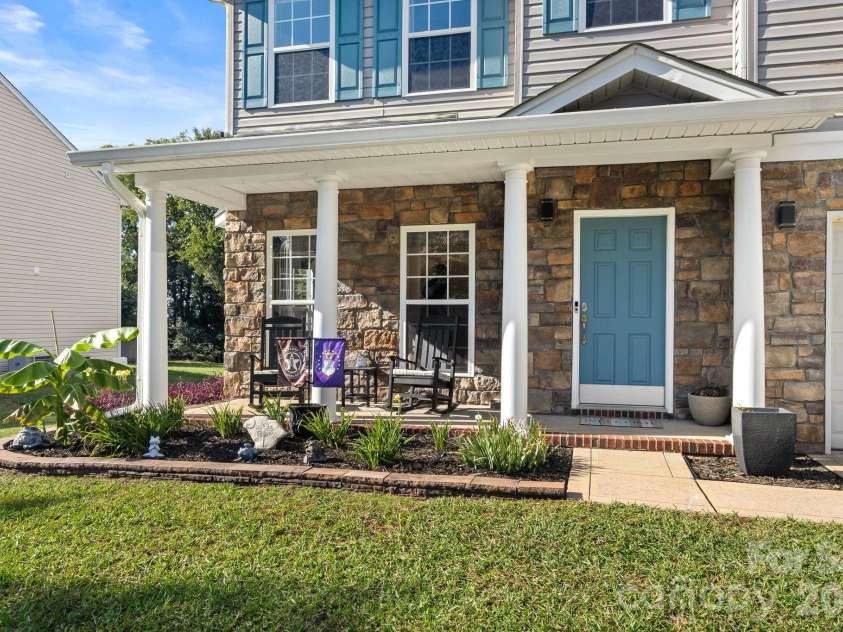 1323 Bethelfields Trce Terrace, York, SC 29745.  MLS# CAR4424117, YatesRealty ID 50582. 