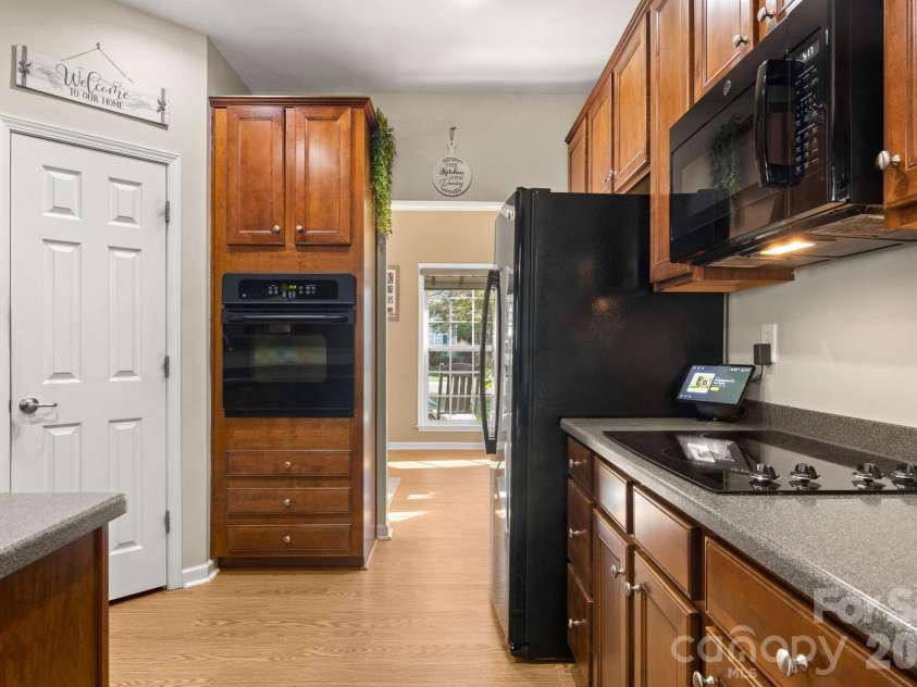 1323 Bethelfields Trce Terrace, York, SC 29745.  MLS# CAR4424117, YatesRealty ID 50582. 