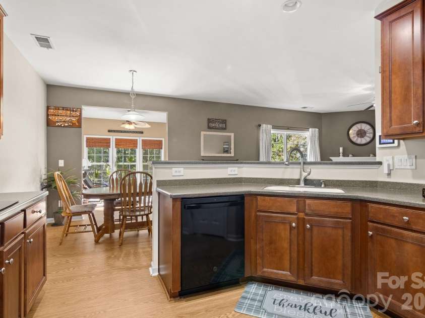 1323 Bethelfields Trce Terrace, York, SC 29745.  MLS# CAR4424117, YatesRealty ID 50582. 