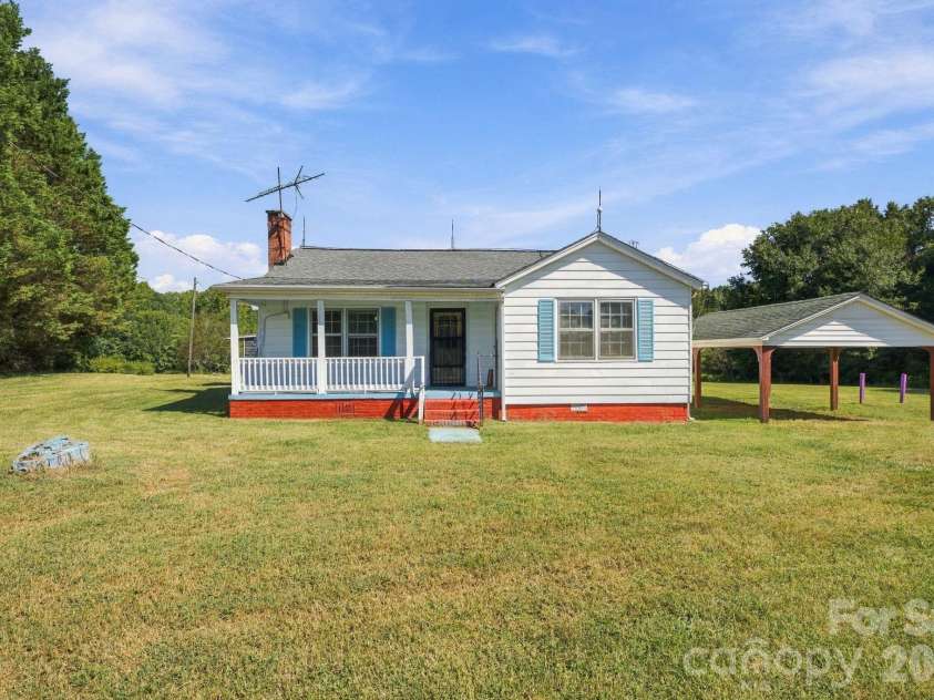 7090 Jake Seagle Road, Vale, NC 28168.  MLS# CAR4423572, YatesRealty ID 50584. 