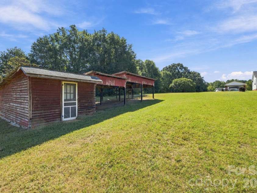 7090 Jake Seagle Road, Vale, NC 28168.  MLS# CAR4423572, YatesRealty ID 50584. 