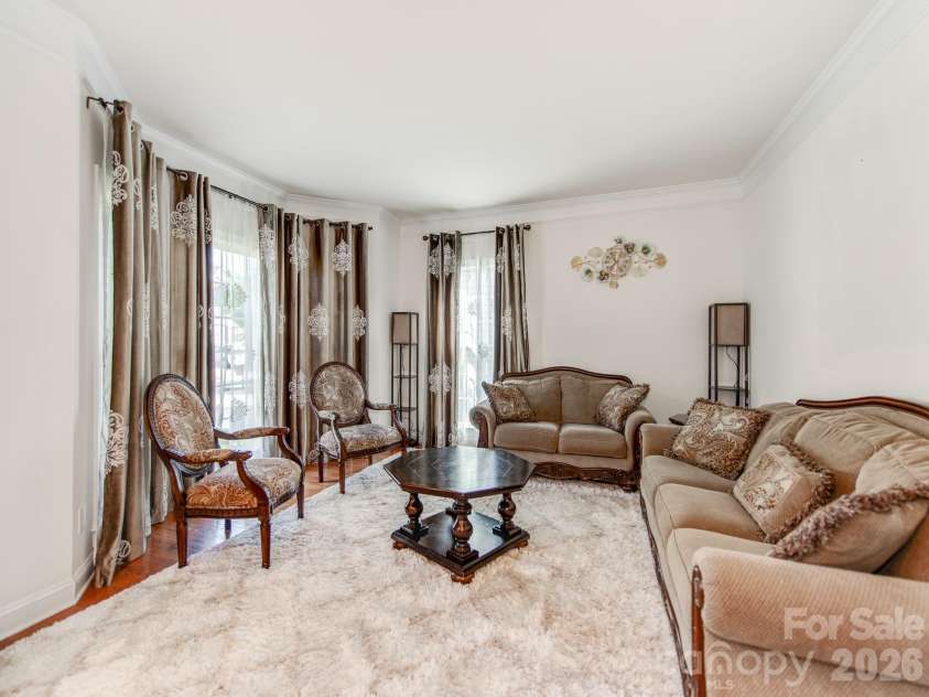 10145 Stewarton Lane, Charlotte, NC 28269.  MLS# CAR4424033, YatesRealty ID 50586. 