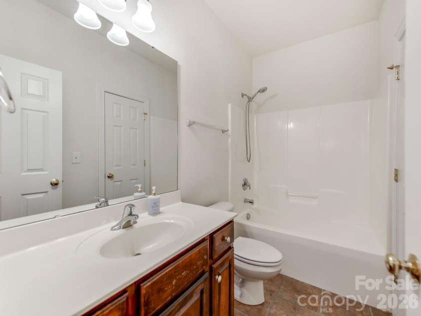 10145 Stewarton Lane, Charlotte, NC 28269.  MLS# CAR4424033, YatesRealty ID 50586. 