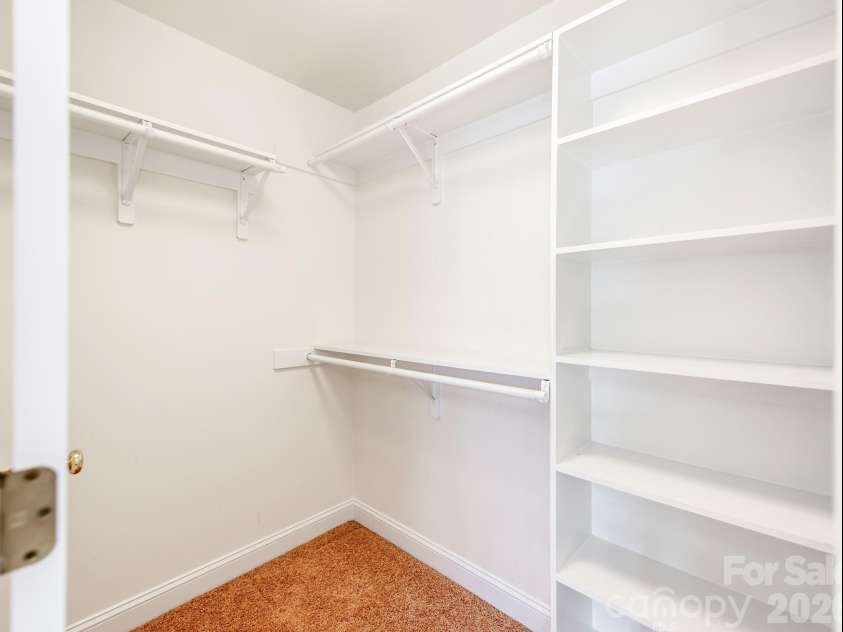 10145 Stewarton Lane, Charlotte, NC 28269.  MLS# CAR4424033, YatesRealty ID 50586. 