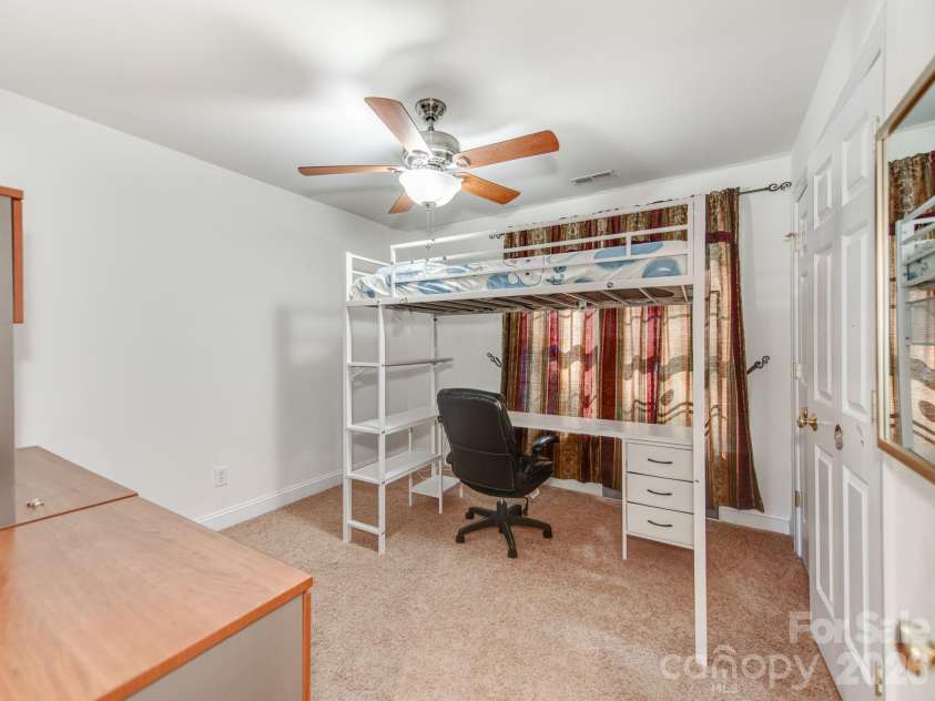 10145 Stewarton Lane, Charlotte, NC 28269.  MLS# CAR4424033, YatesRealty ID 50586. 