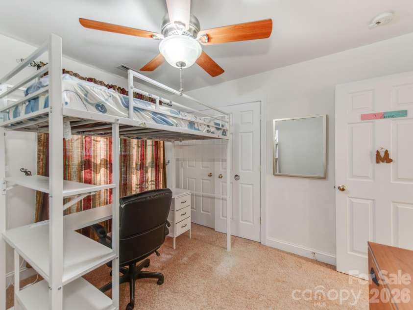 10145 Stewarton Lane, Charlotte, NC 28269.  MLS# CAR4424033, YatesRealty ID 50586. 