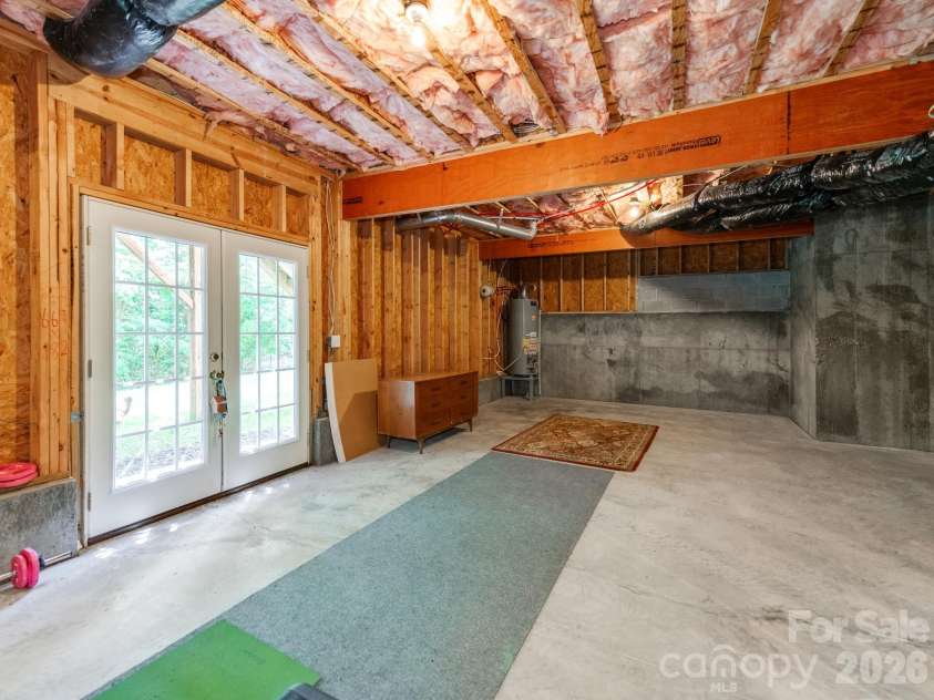 10145 Stewarton Lane, Charlotte, NC 28269.  MLS# CAR4424033, YatesRealty ID 50586. 