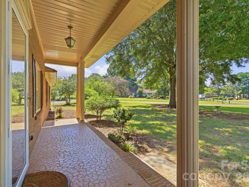 710 Frontier Circle, China Grove, NC 28023.  MLS# CAR4422957, YatesRealty ID 50587. 