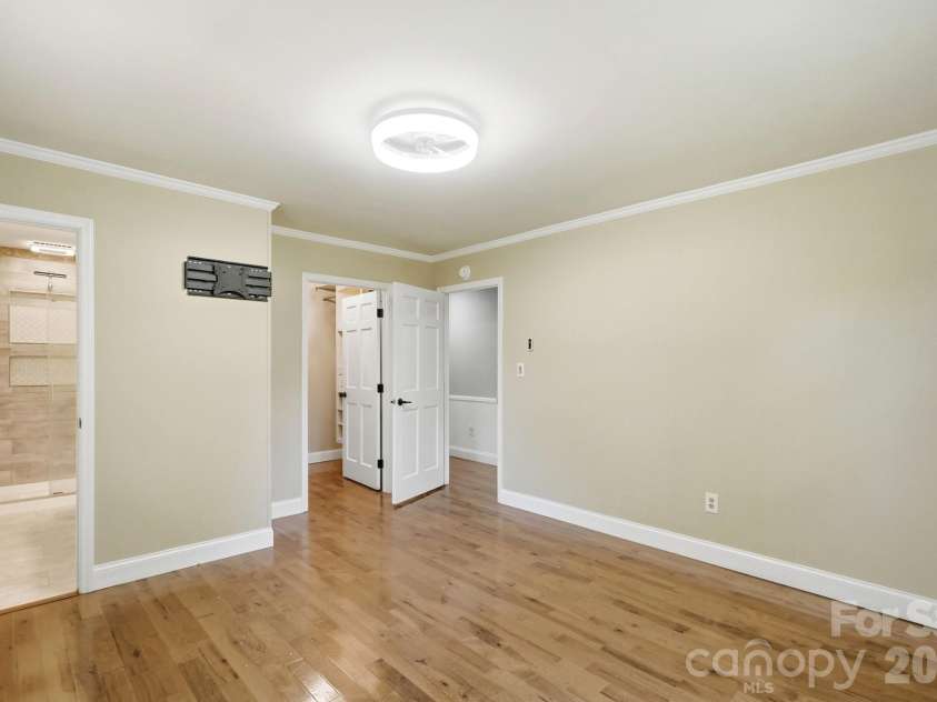 710 Frontier Circle, China Grove, NC 28023.  MLS# CAR4422957, YatesRealty ID 50587. 