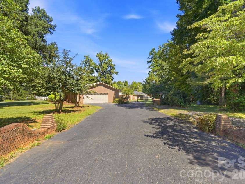 710 Frontier Circle, China Grove, NC 28023.  MLS# CAR4422957, YatesRealty ID 50587. 