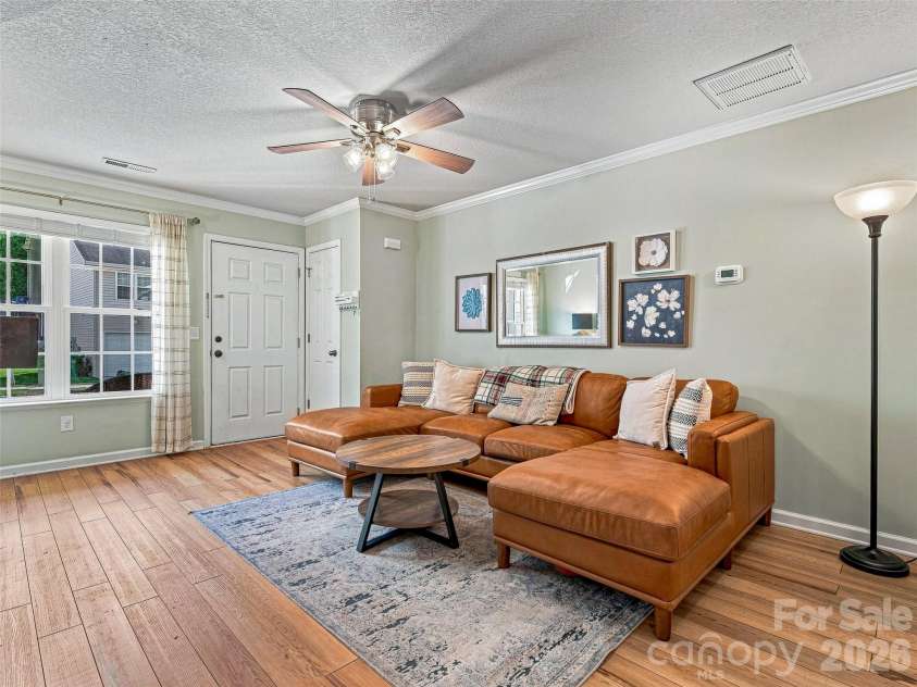 143 Alpine Ridge Drive, Asheville, NC 28803.  MLS# CAR4423768, YatesRealty ID 50588. 
