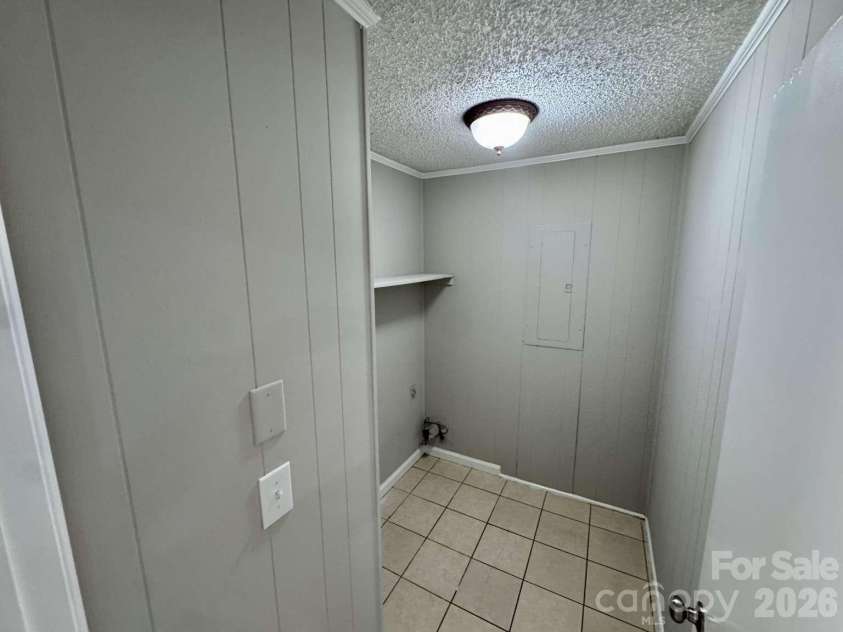 99 Mcginnis Place, Mount Holly, NC 28120.  MLS# CAR4424141, YatesRealty ID 50589. 